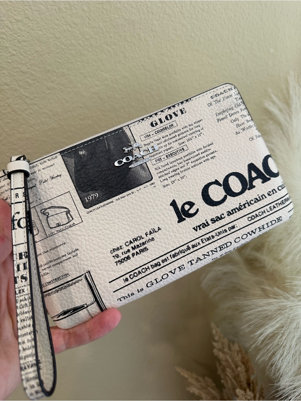 Coach Large Corner Zip Wristlet With Newspaper Print - Picture 2 of 9